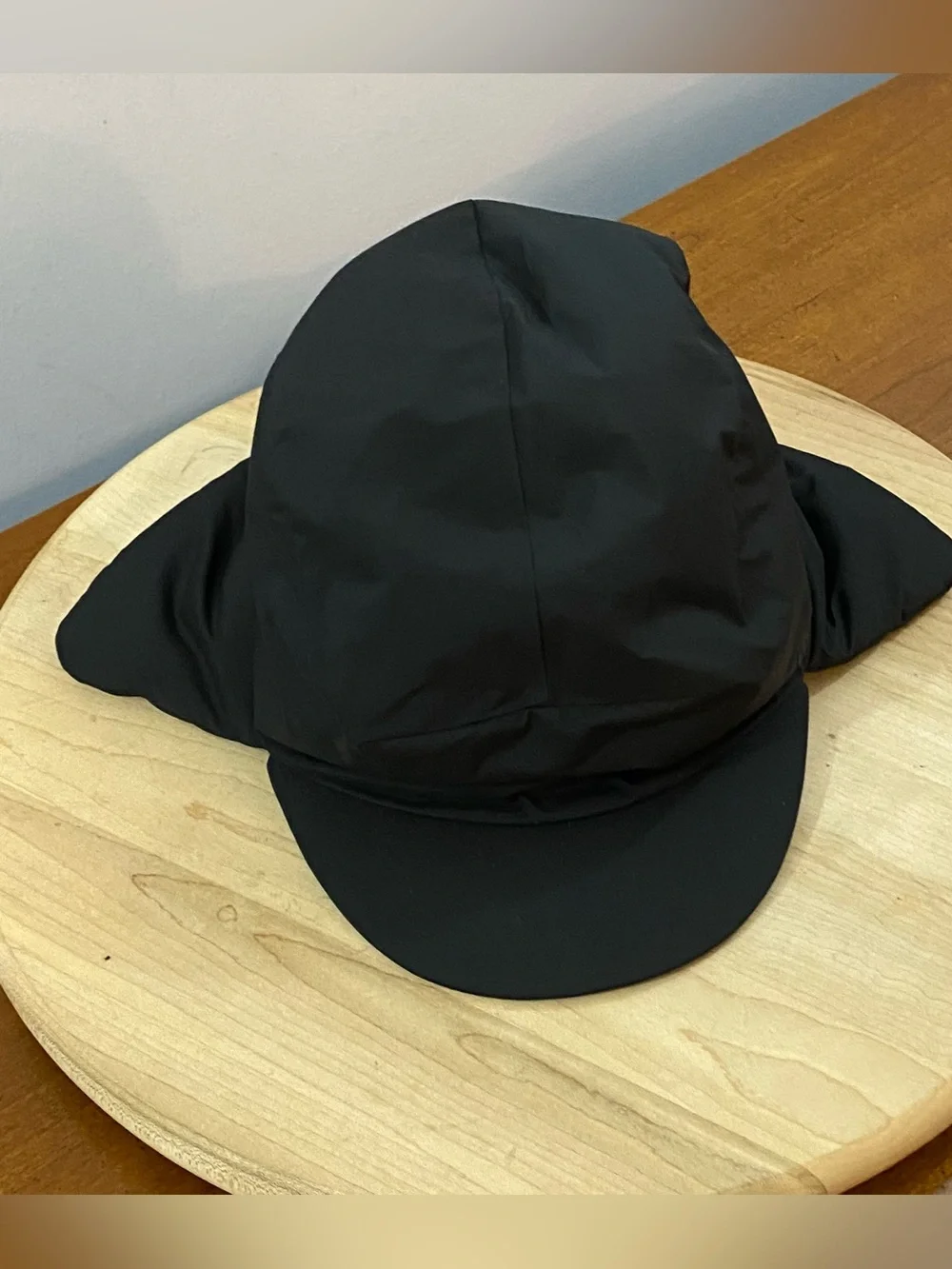Lululemon Navigation Loft Trapper Hat Black XS/S Insulated Puffer Ear Flap Cap